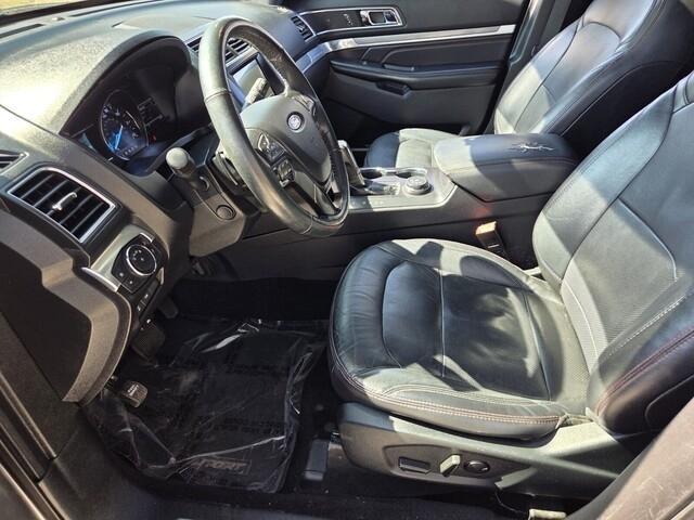 Ford Explorersport - Thumbnail 5