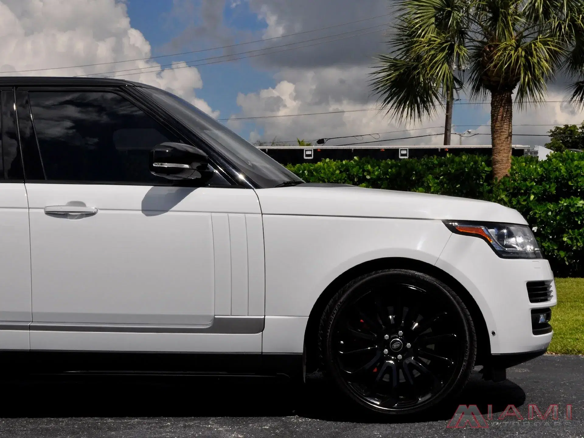 Land Rover Range Rover - Thumbnail 13