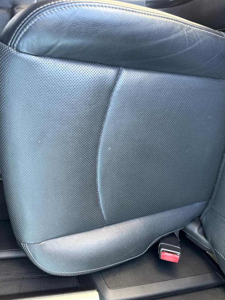 Ram 2500Laramie 4X4 Mega Cab 6'4" Box - Thumbnail 11