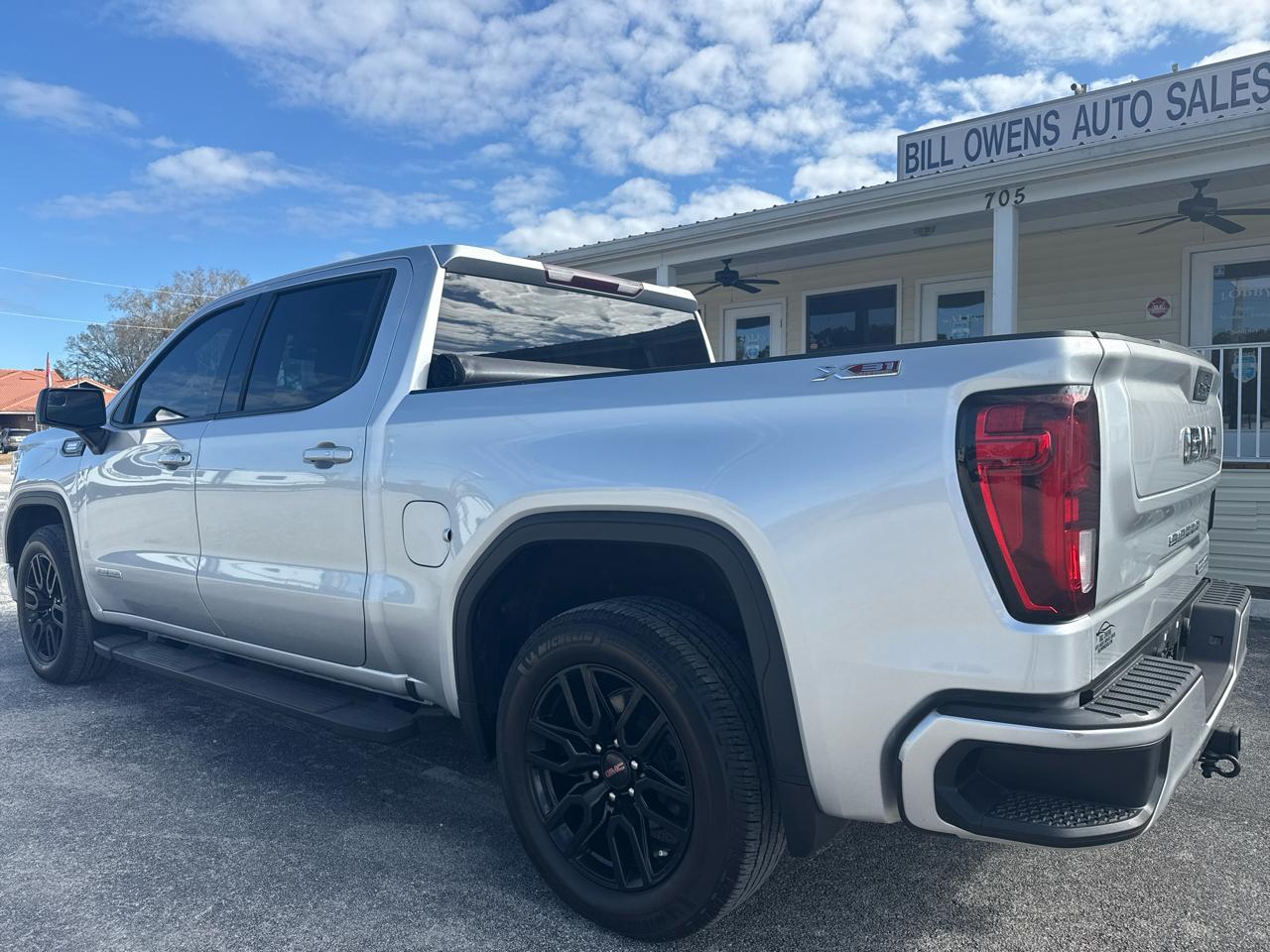 GMC Sierra 1500 Limited4Wd Crew Cab 147" Elevation W/3Sb - Thumbnail 4