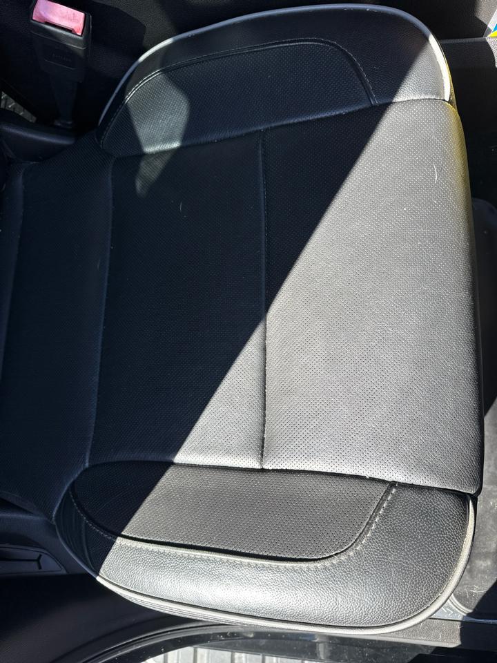 Chevrolet Silverado 15004Wd Crew Cab 143.5" High Country - Thumbnail 13