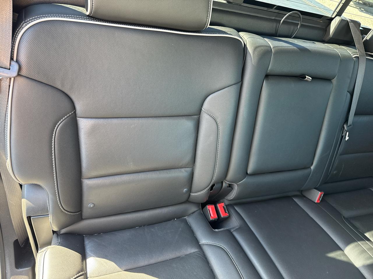 Chevrolet Silverado 15004Wd Crew Cab 143.5" High Country - Thumbnail 18