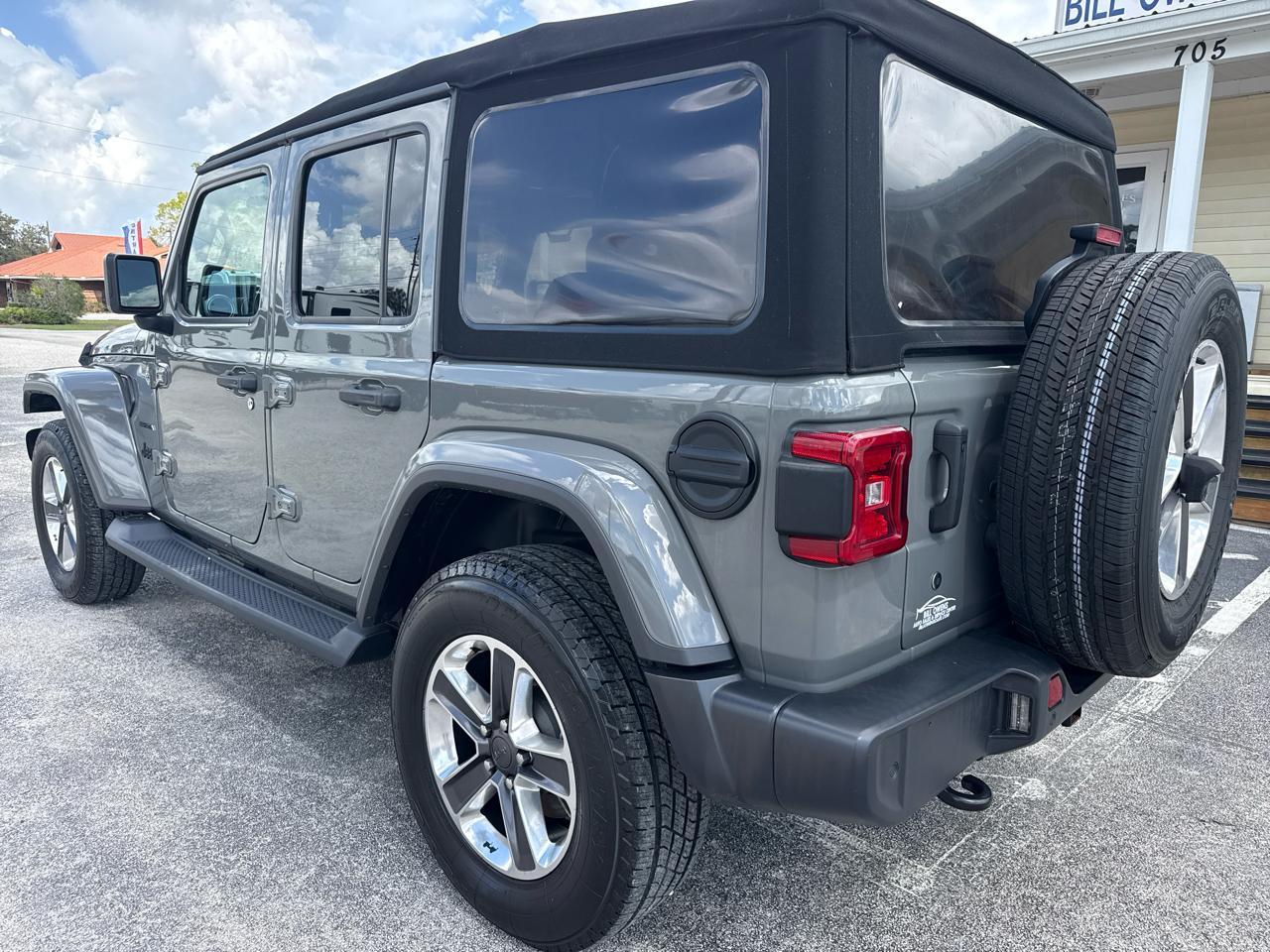 Jeep Wrangler Unlimitedsahara 4X4 - Thumbnail 3