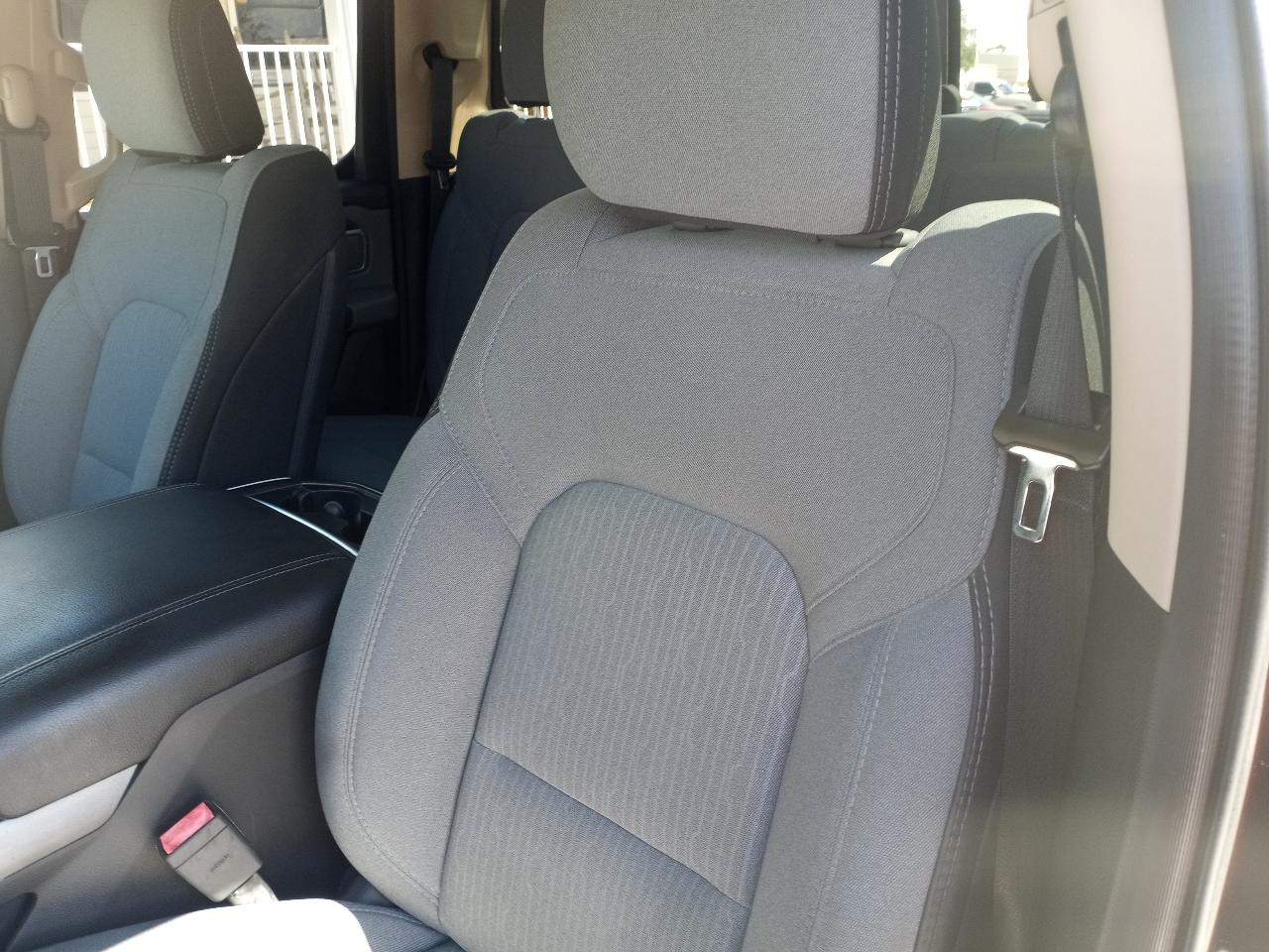 Ram 1500Big Horn/Lone Star 4X4 Quad Cab 6'4" Box - Thumbnail 17