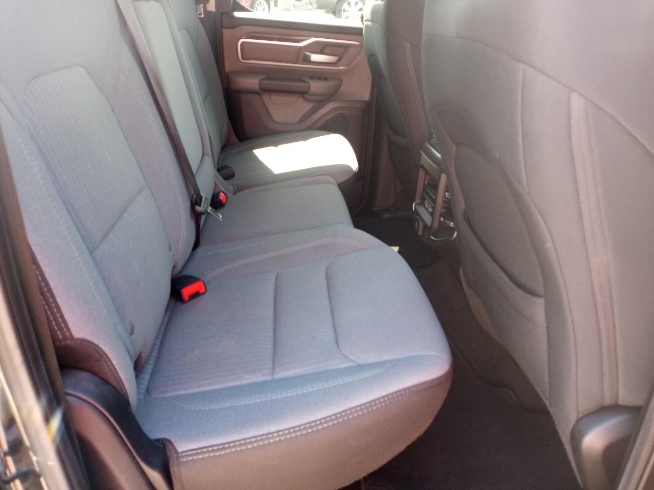 Ram 1500Big Horn/Lone Star 4X4 Quad Cab 6'4" Box - Thumbnail 13