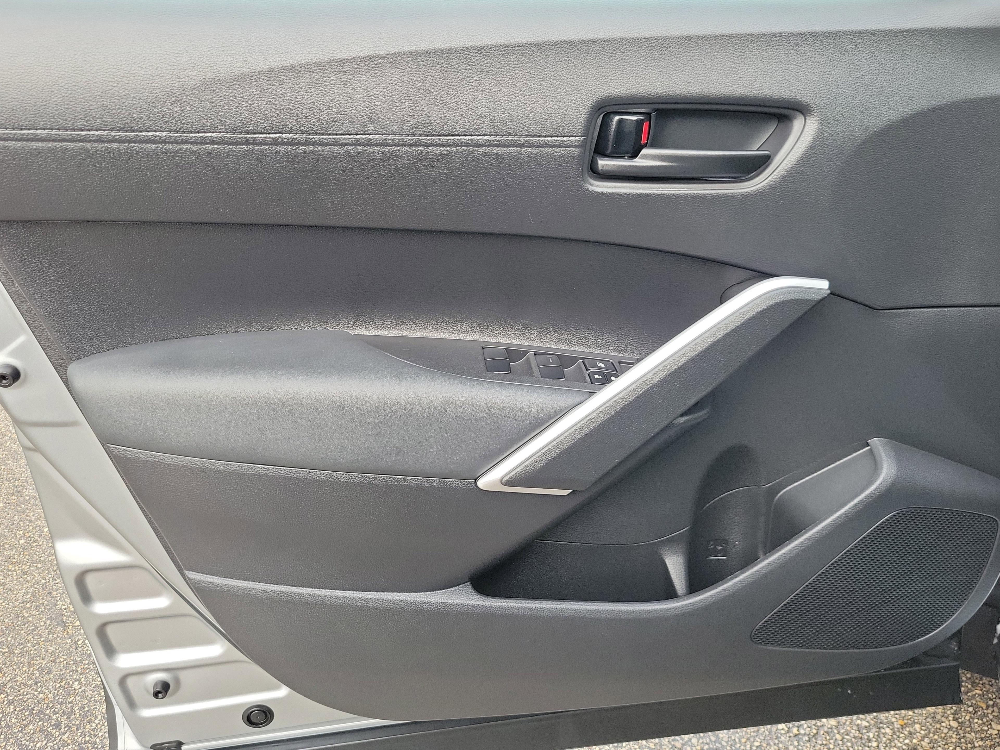 Toyota Corolla Cross Le Fwd - Thumbnail 14