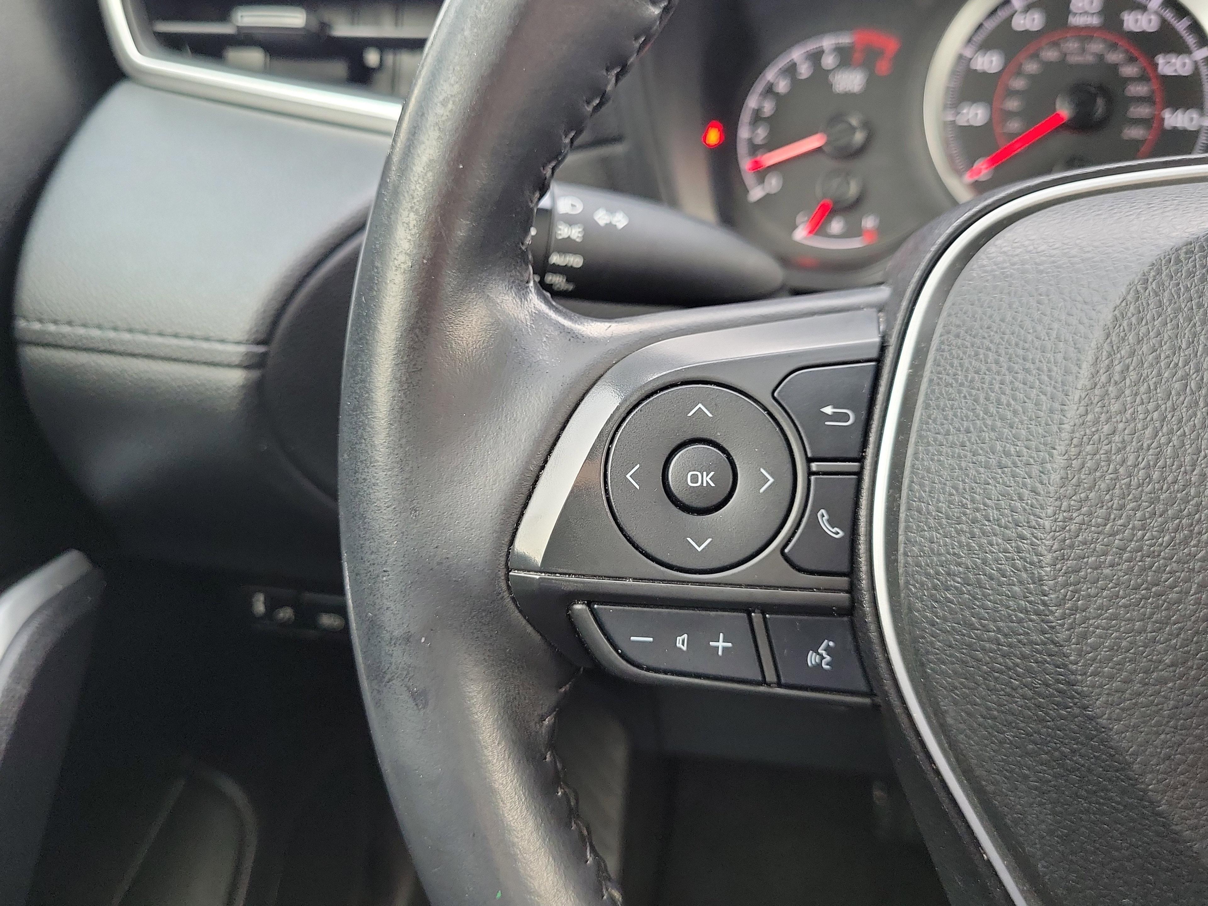 Toyota Corolla Cross Le Fwd - Thumbnail 17