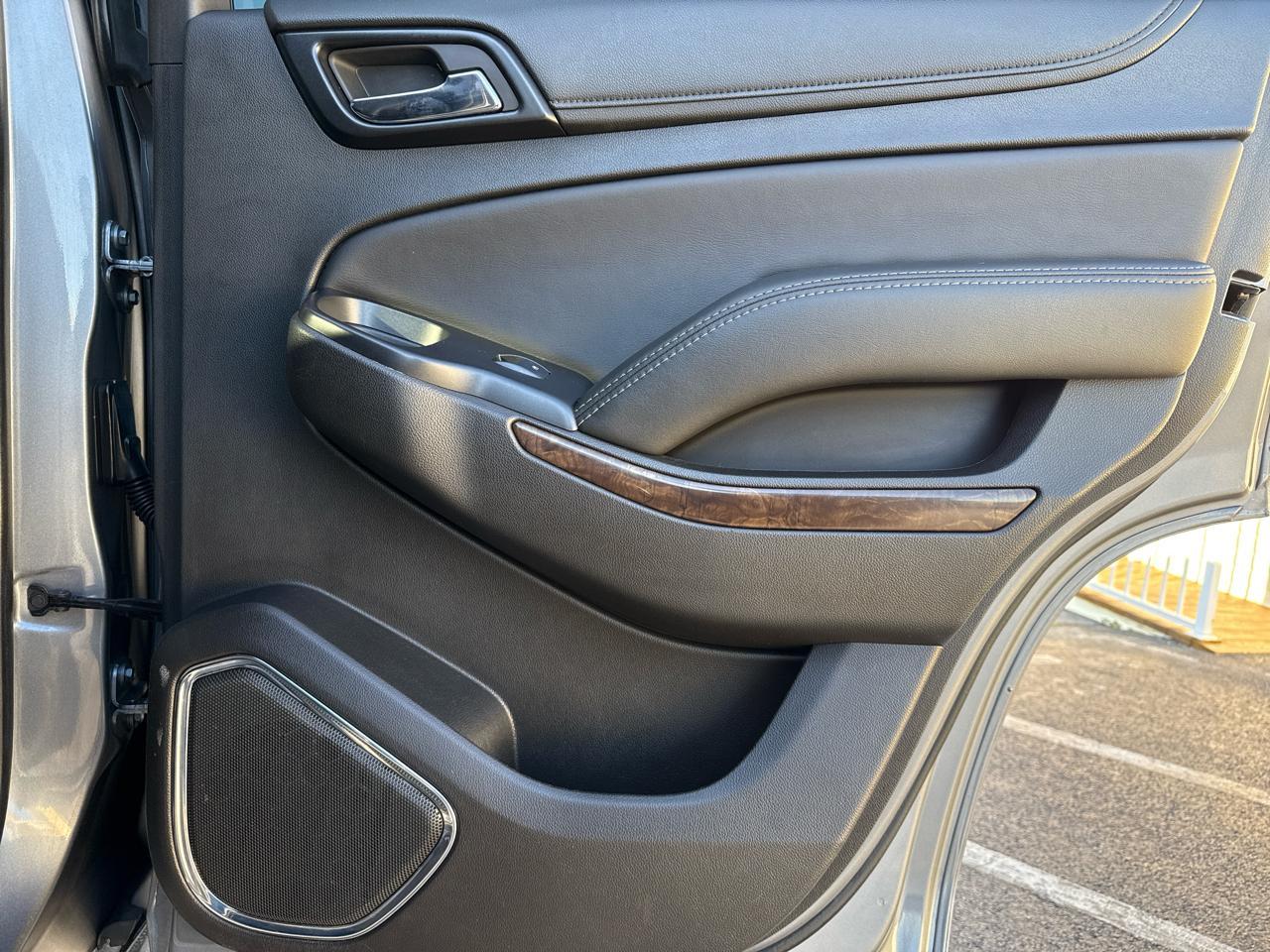 Chevrolet Tahoe2Wd 4Dr Lt - Thumbnail 18