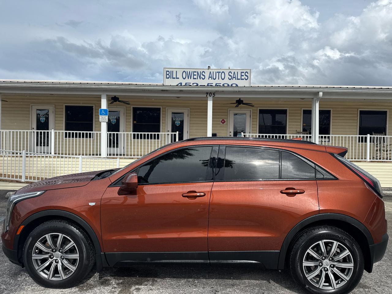 Cadillac Xt4Fwd 4Dr Sport - Thumbnail 2