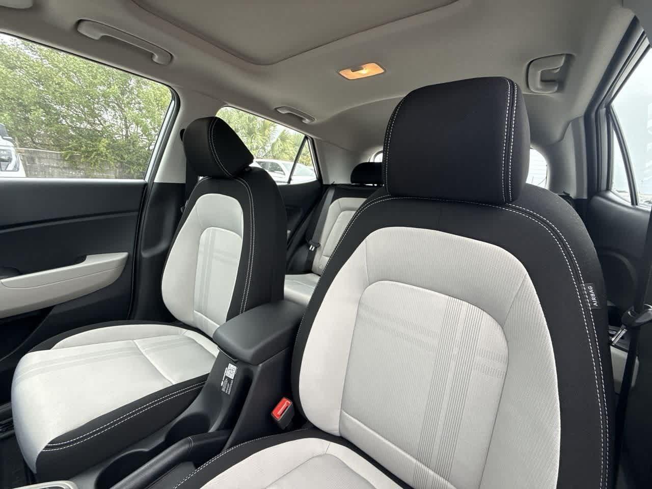 Hyundai Venue Sel Fwd Sport Utility - Thumbnail 14