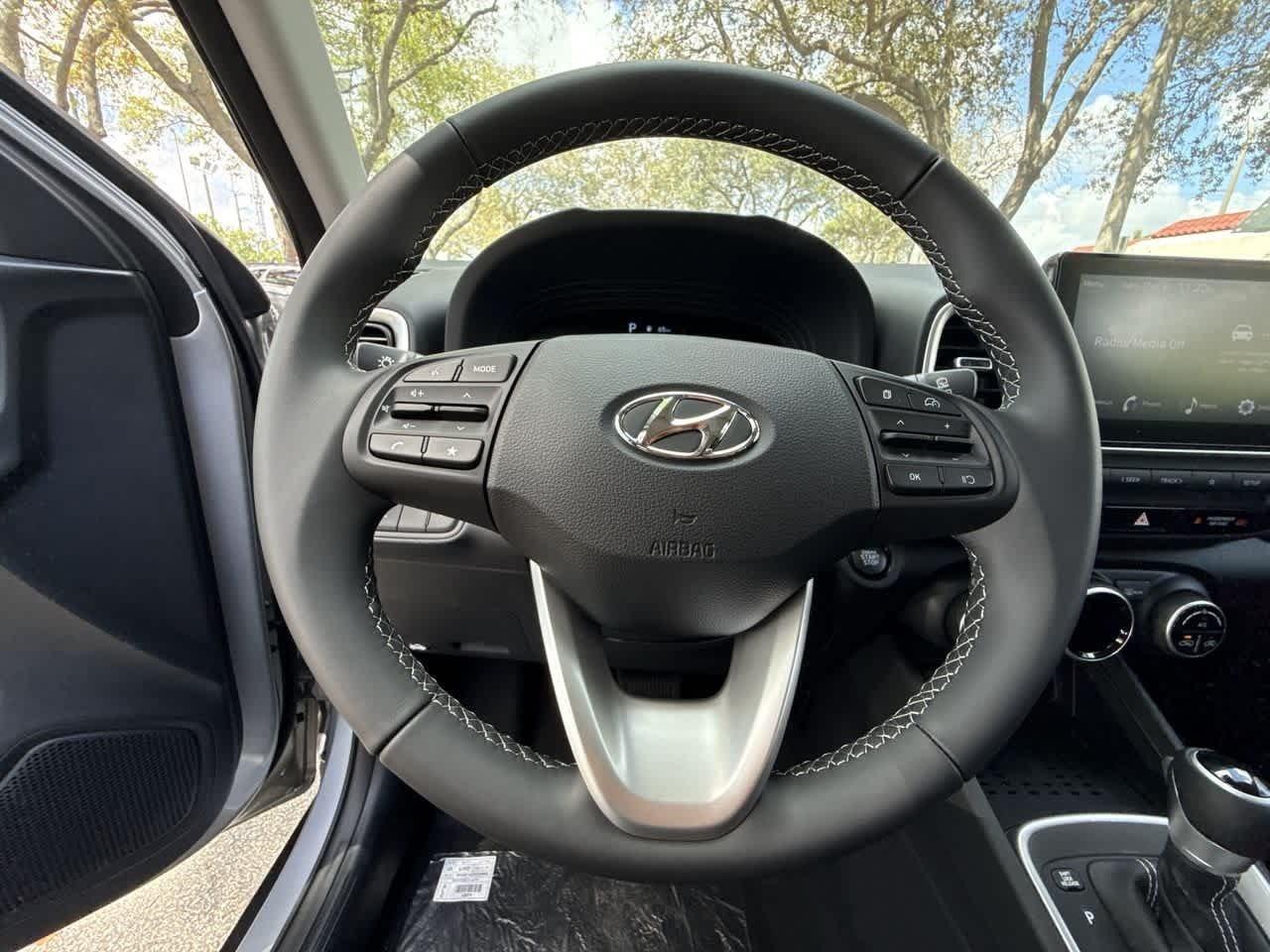 Hyundai Venue Sel Fwd Sport Utility - Thumbnail 15