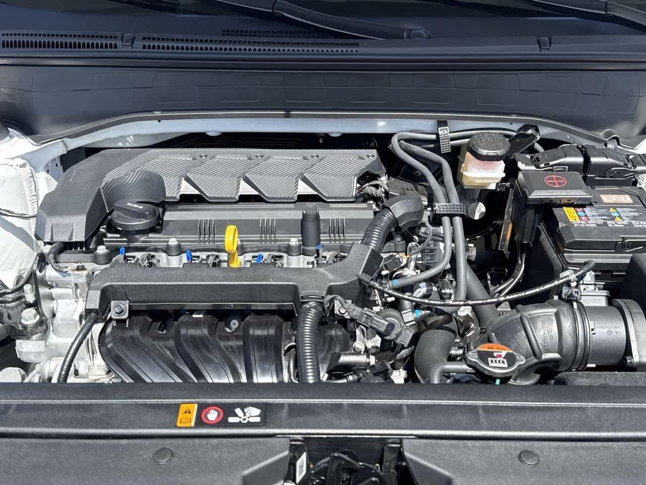 Hyundai Venue Sel W/Two-Tone Roof Fwd Sport Utility - Thumbnail 12