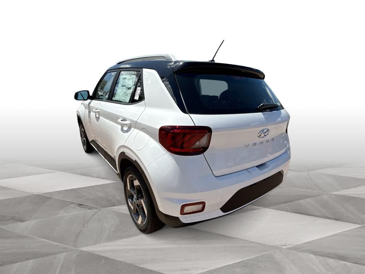 Hyundai Venue Sel W/Two-Tone Roof Fwd Sport Utility - Thumbnail 6