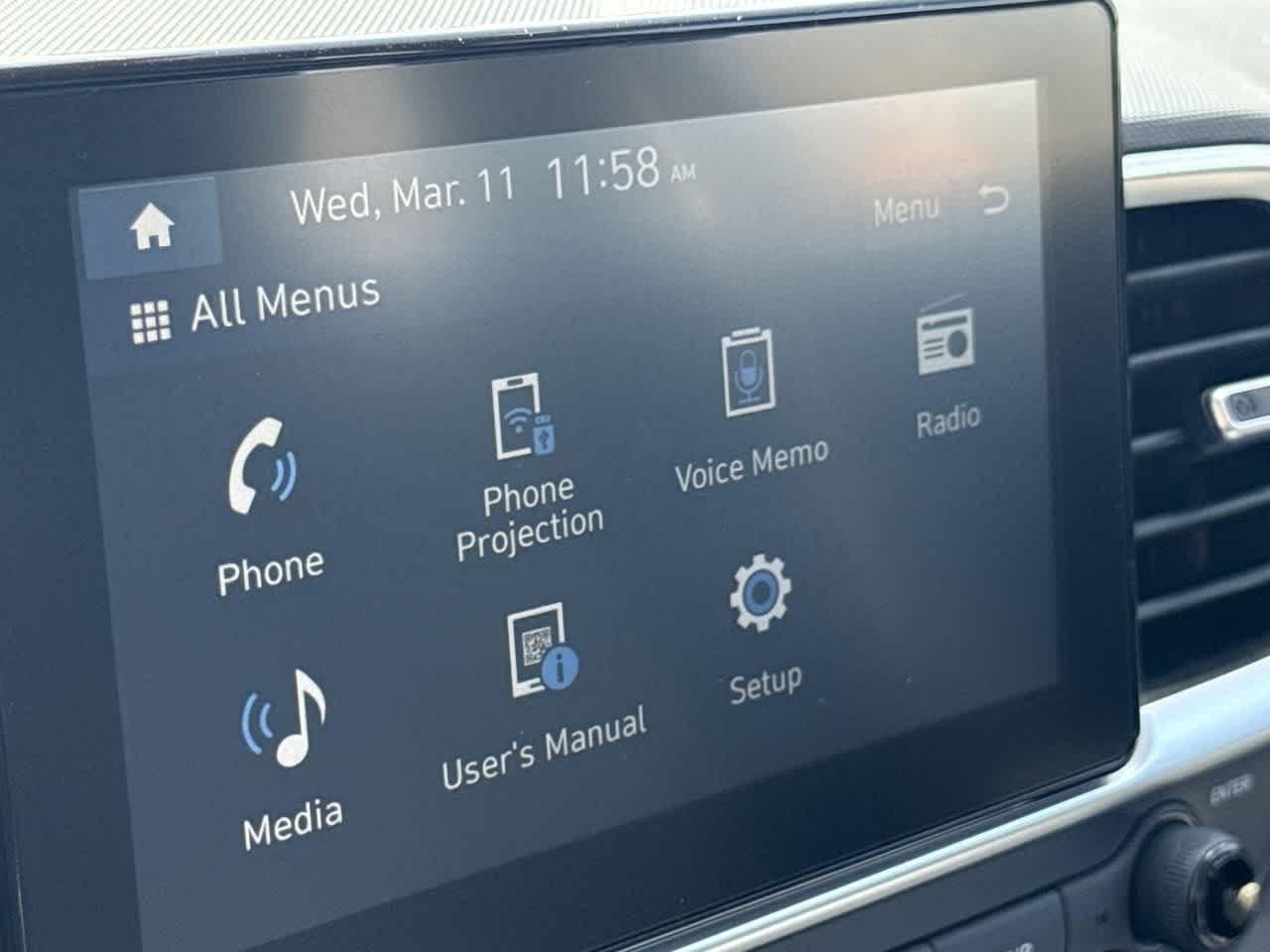 Hyundai Venue Sel W/Two-Tone Roof Fwd Sport Utility - Thumbnail 18