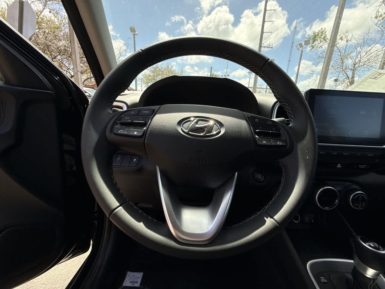 Hyundai Venue Sel Fwd Sport Utility - Thumbnail 15