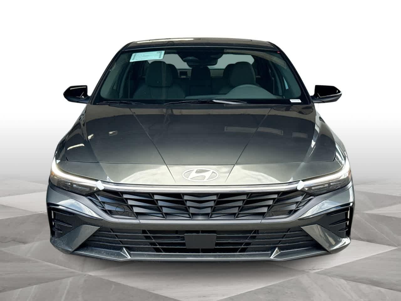 Hyundai Elantra Sel Sport Premium Fwd 4Dr Car - Thumbnail 3