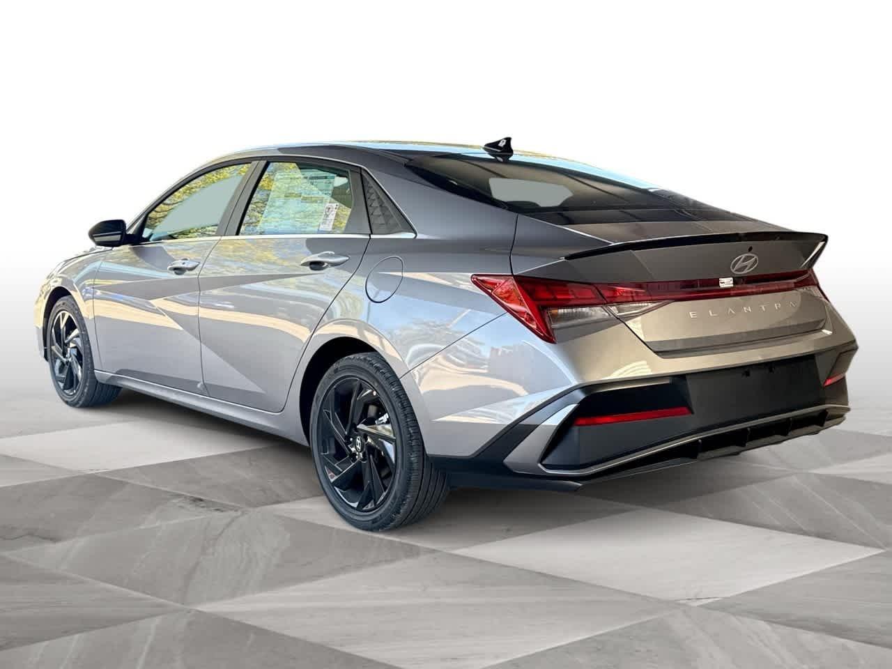 Hyundai Elantra Sel Sport Premium Fwd 4Dr Car - Thumbnail 6