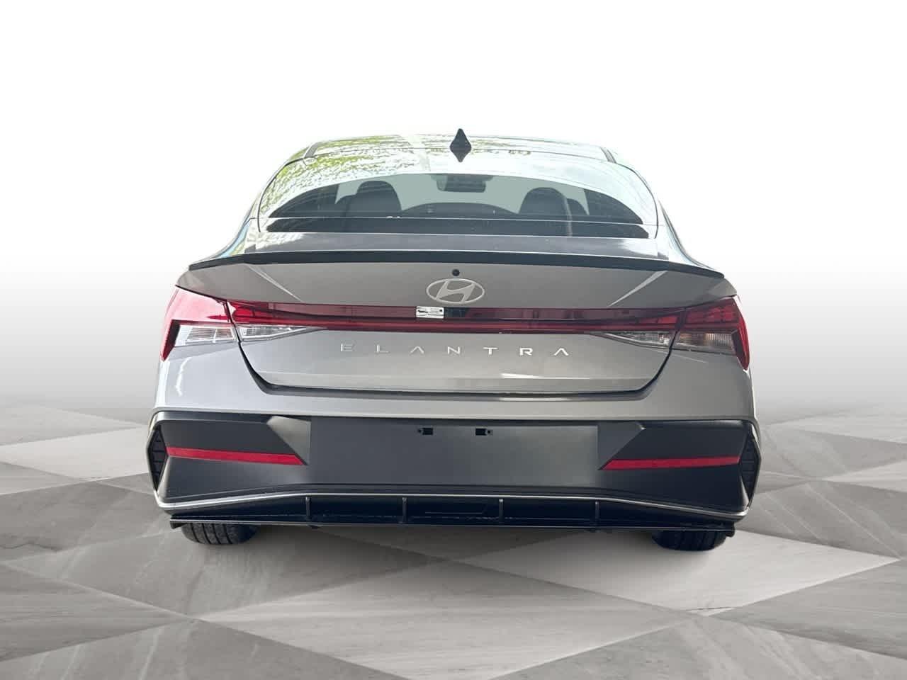 Hyundai Elantra Sel Sport Premium Fwd 4Dr Car - Thumbnail 7