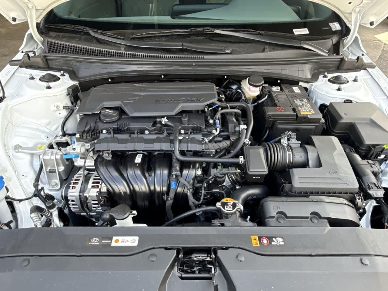 Hyundai Elantra Sel Sport Premium Fwd 4Dr Car - Thumbnail 12