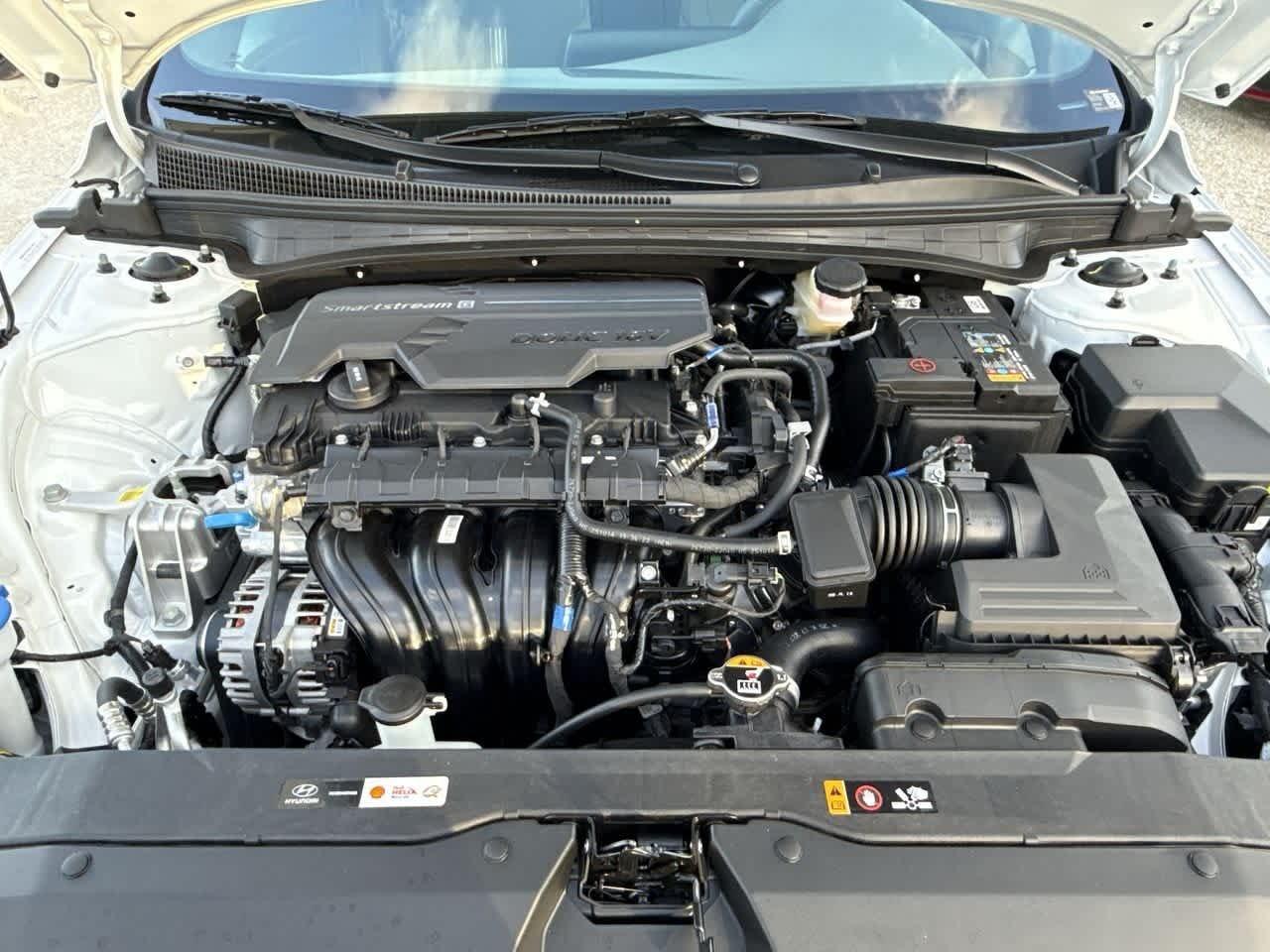 Hyundai Elantra Sel Sport Premium Fwd 4Dr Car - Thumbnail 12