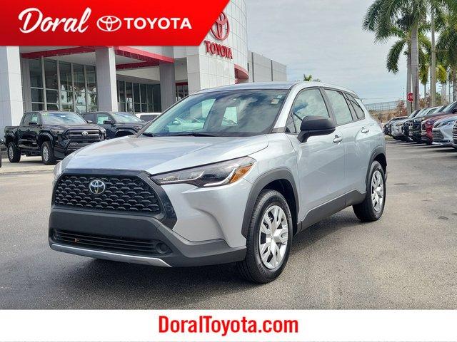 Toyota Corolla Cross L Awd - View 1