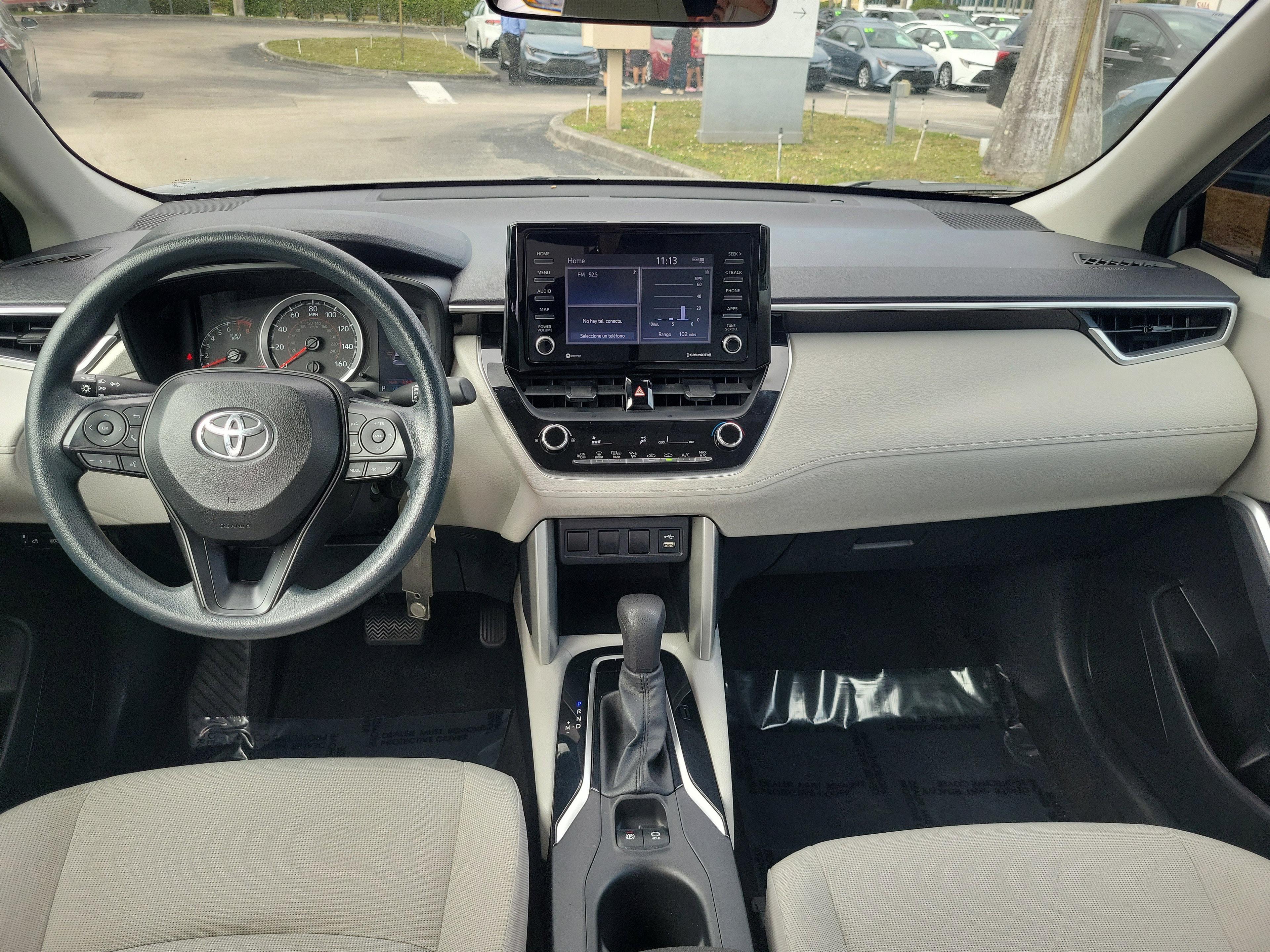 Toyota Corolla Cross L Awd - Thumbnail 11