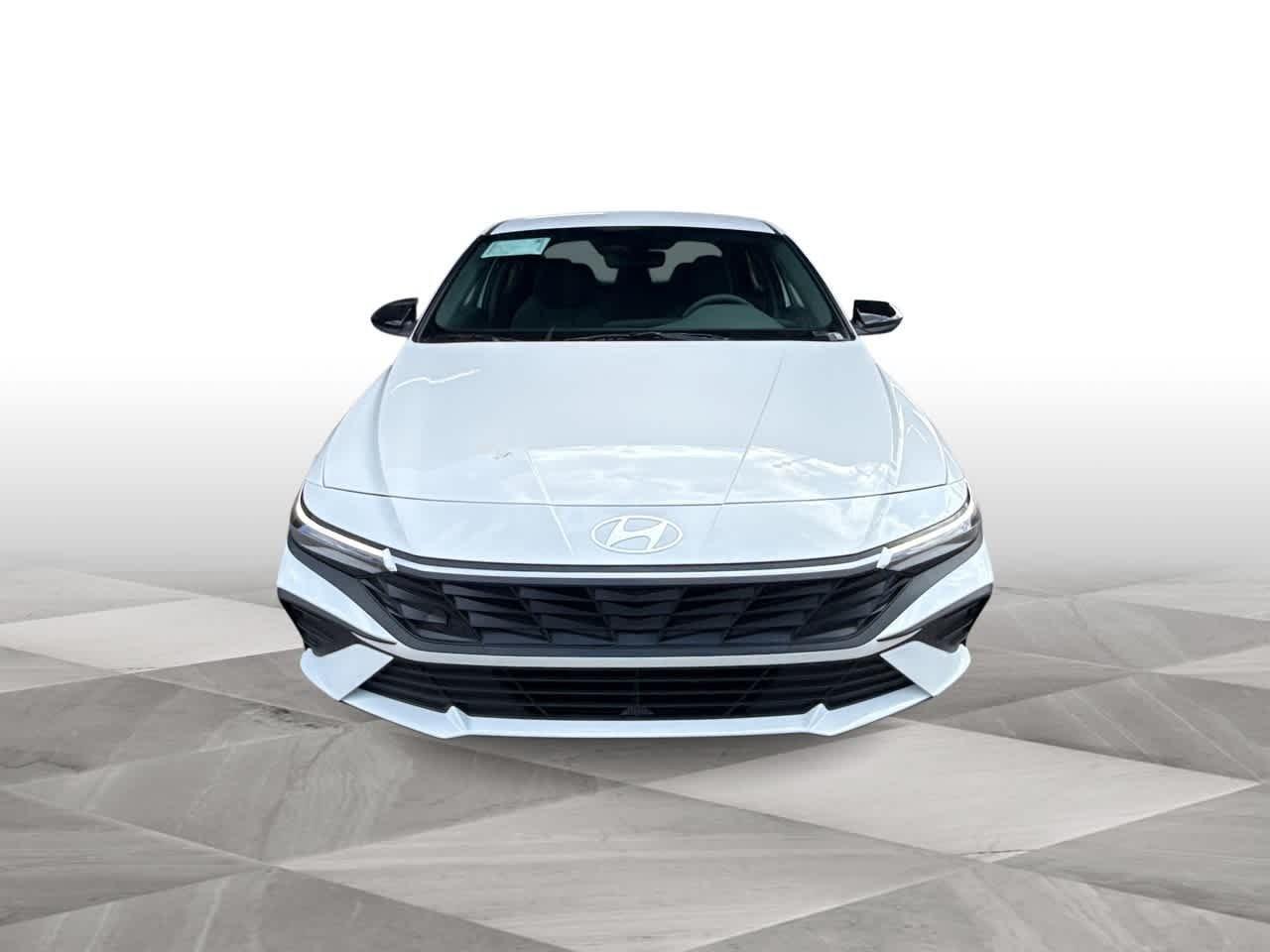 Hyundai Elantra Sel Sport Fwd 4Dr Car - Thumbnail 3