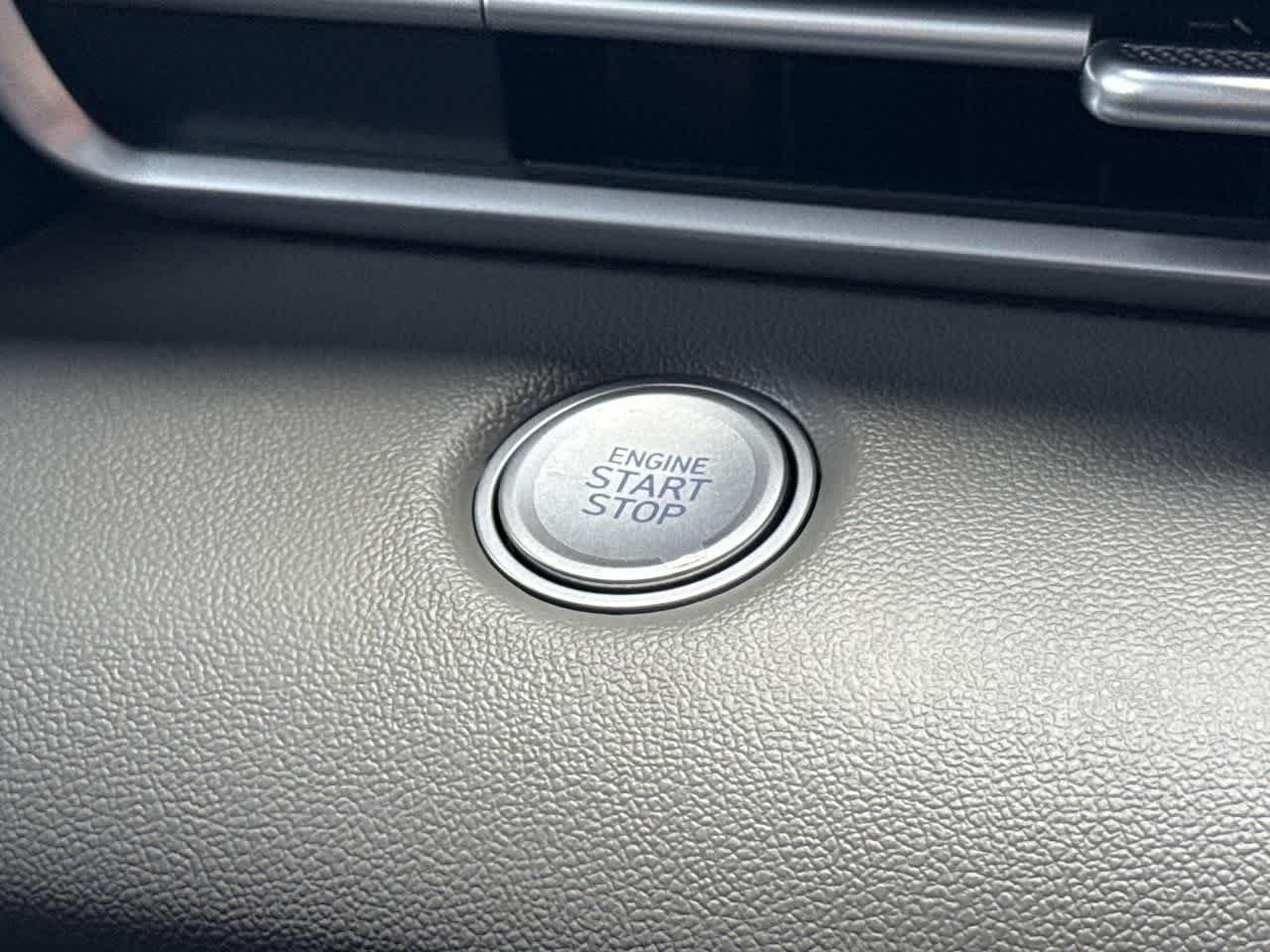 Hyundai Elantra Sel Sport Fwd 4Dr Car - Thumbnail 17