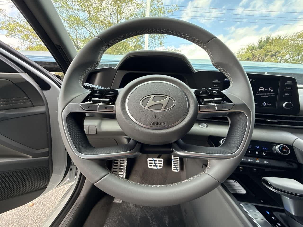 Hyundai Elantra Sel Sport Fwd 4Dr Car - Thumbnail 15