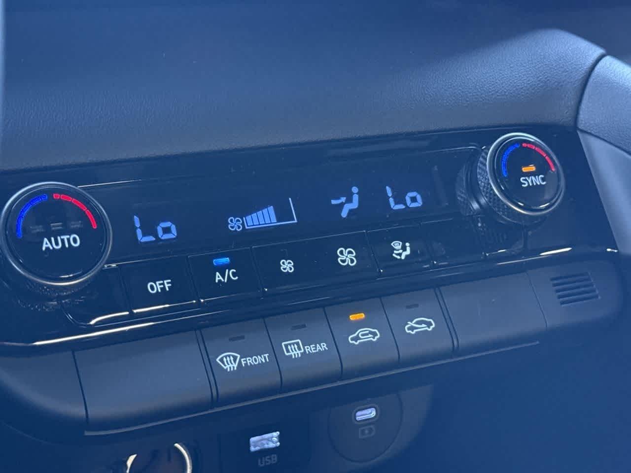 Hyundai Elantra Sel Sport Fwd 4Dr Car - Thumbnail 20