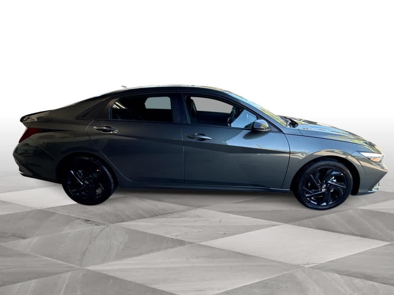 Hyundai Elantra Sel Sport Fwd 4Dr Car - Thumbnail 9