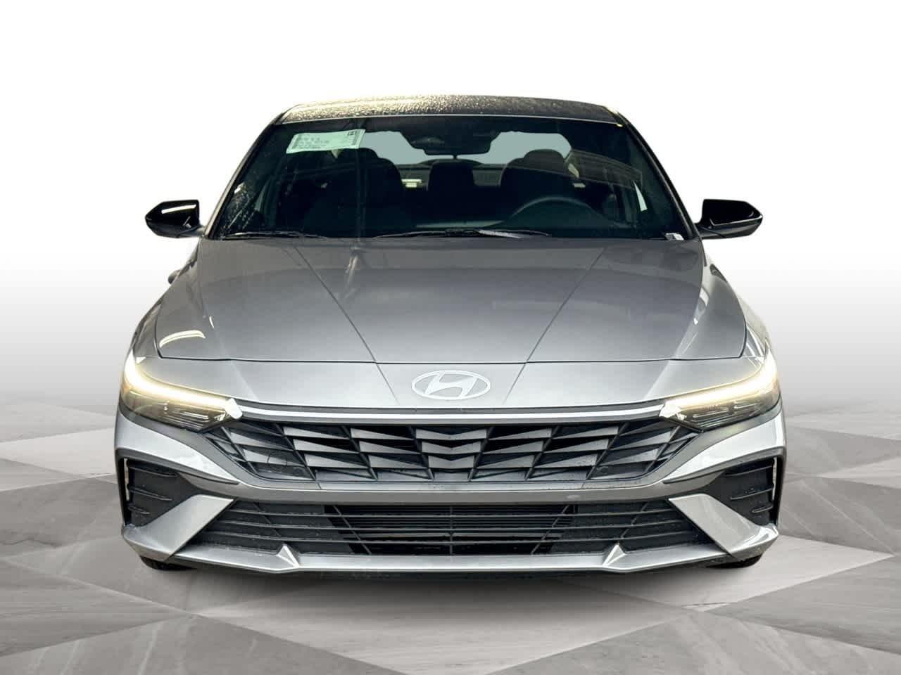 Hyundai Elantra Sel Sport Fwd 4Dr Car - Thumbnail 3