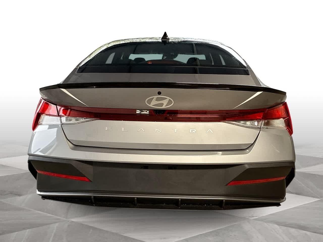 Hyundai Elantra Sel Sport Fwd 4Dr Car - Thumbnail 7