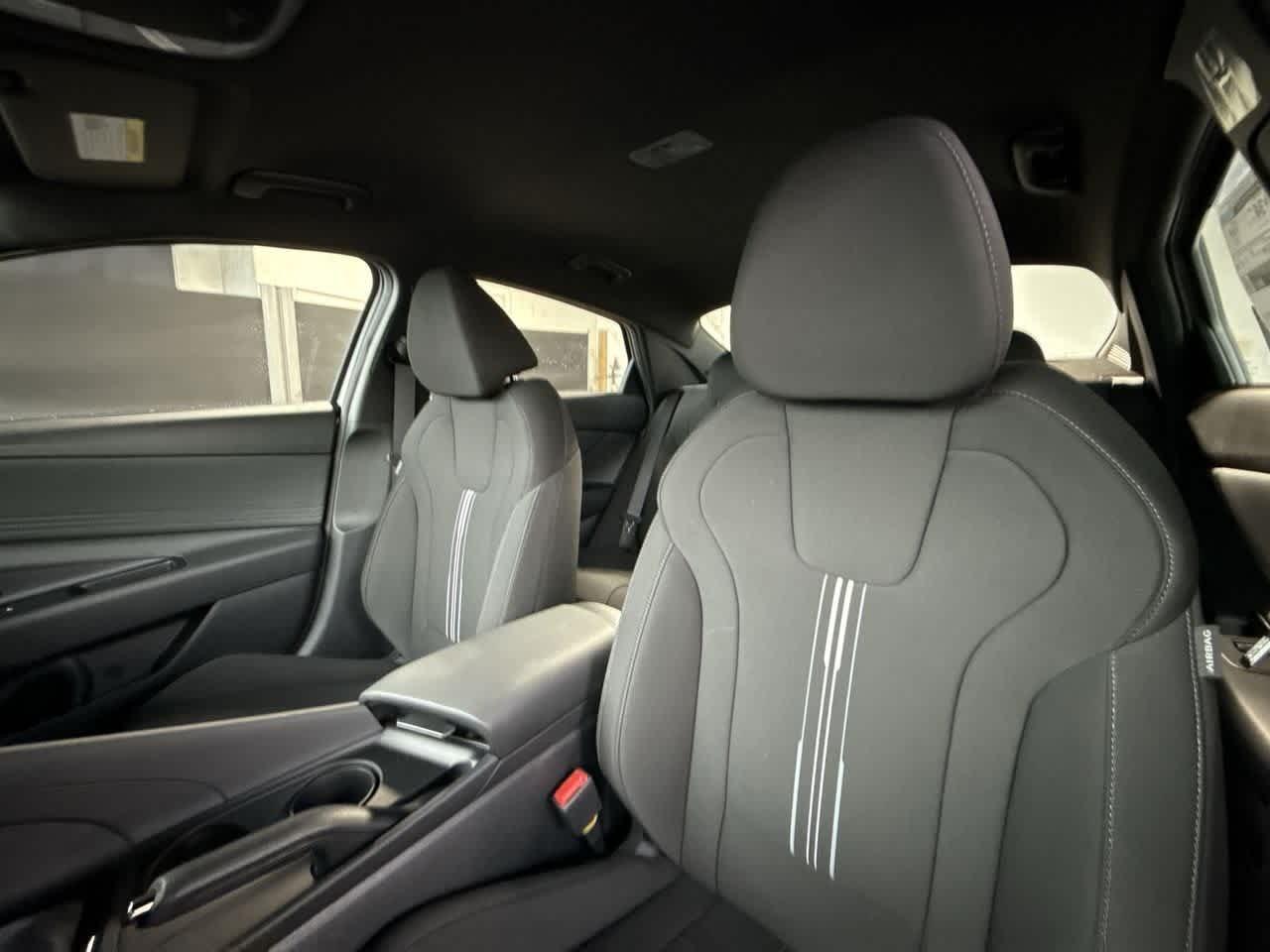 Hyundai Elantra Sel Sport Fwd 4Dr Car - Thumbnail 14