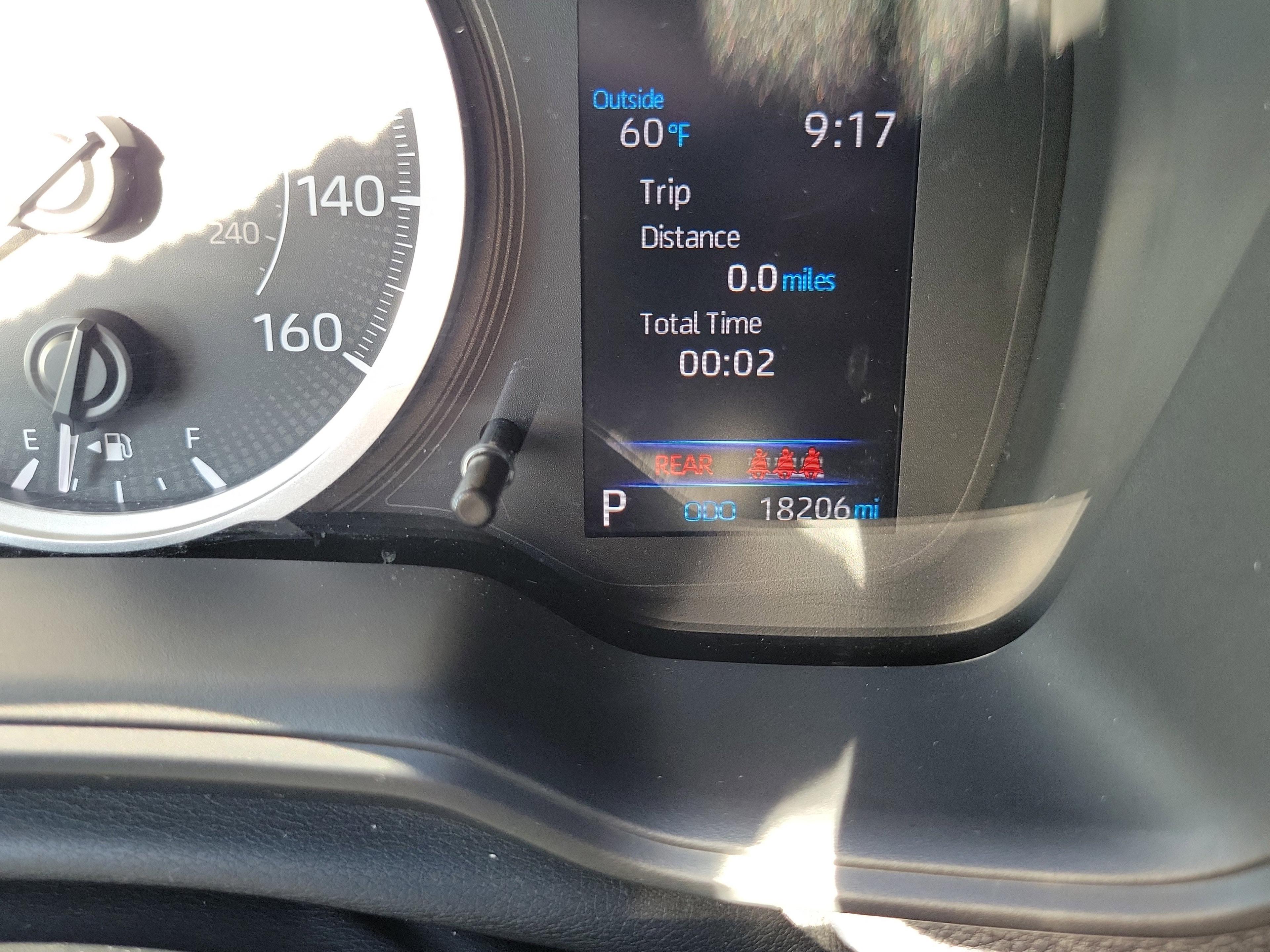 Toyota Corolla Le Fwd - Thumbnail 19