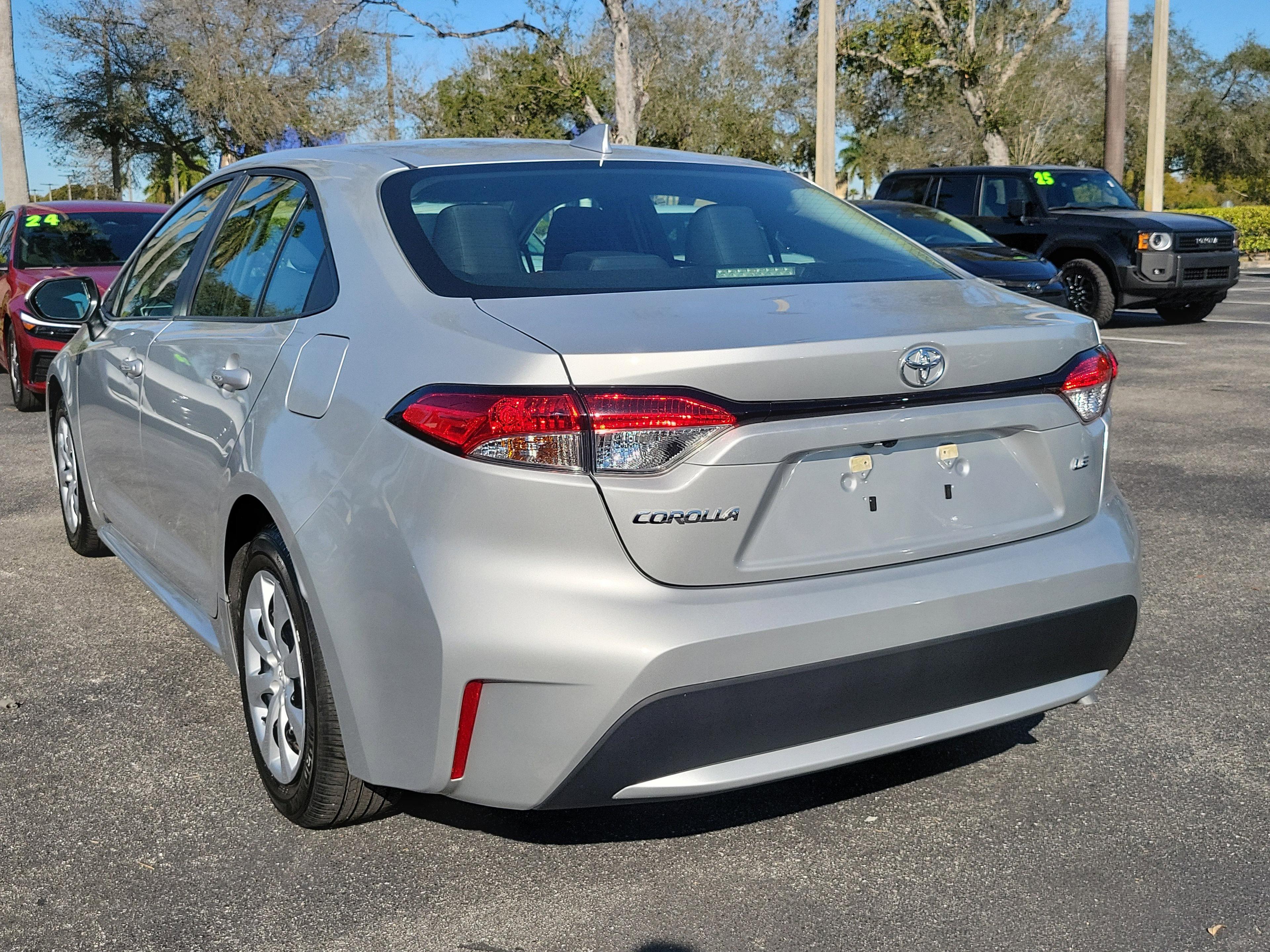 Toyota Corolla Le Fwd - Thumbnail 7