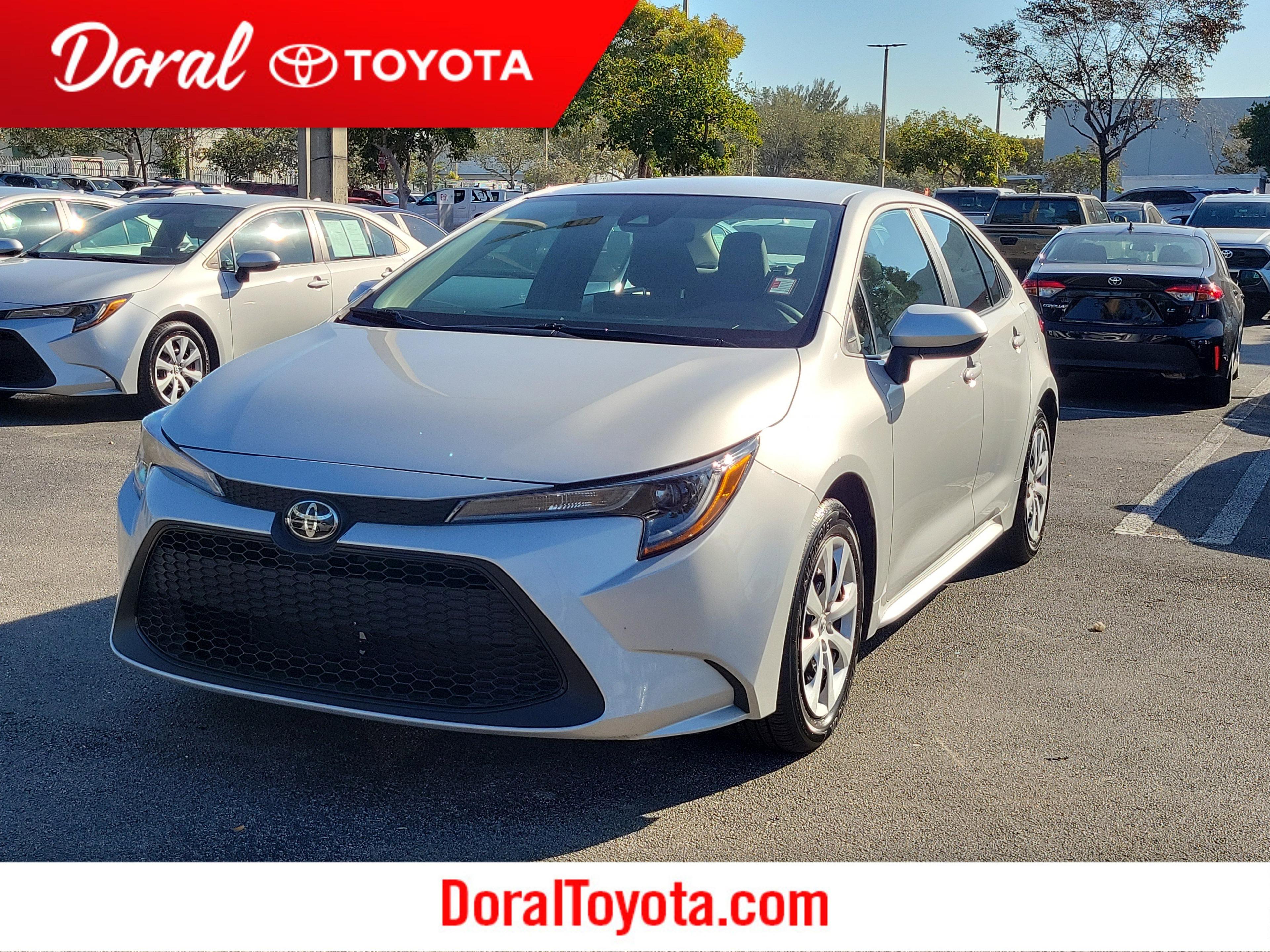 Toyota Corolla Le Fwd - Thumbnail 2