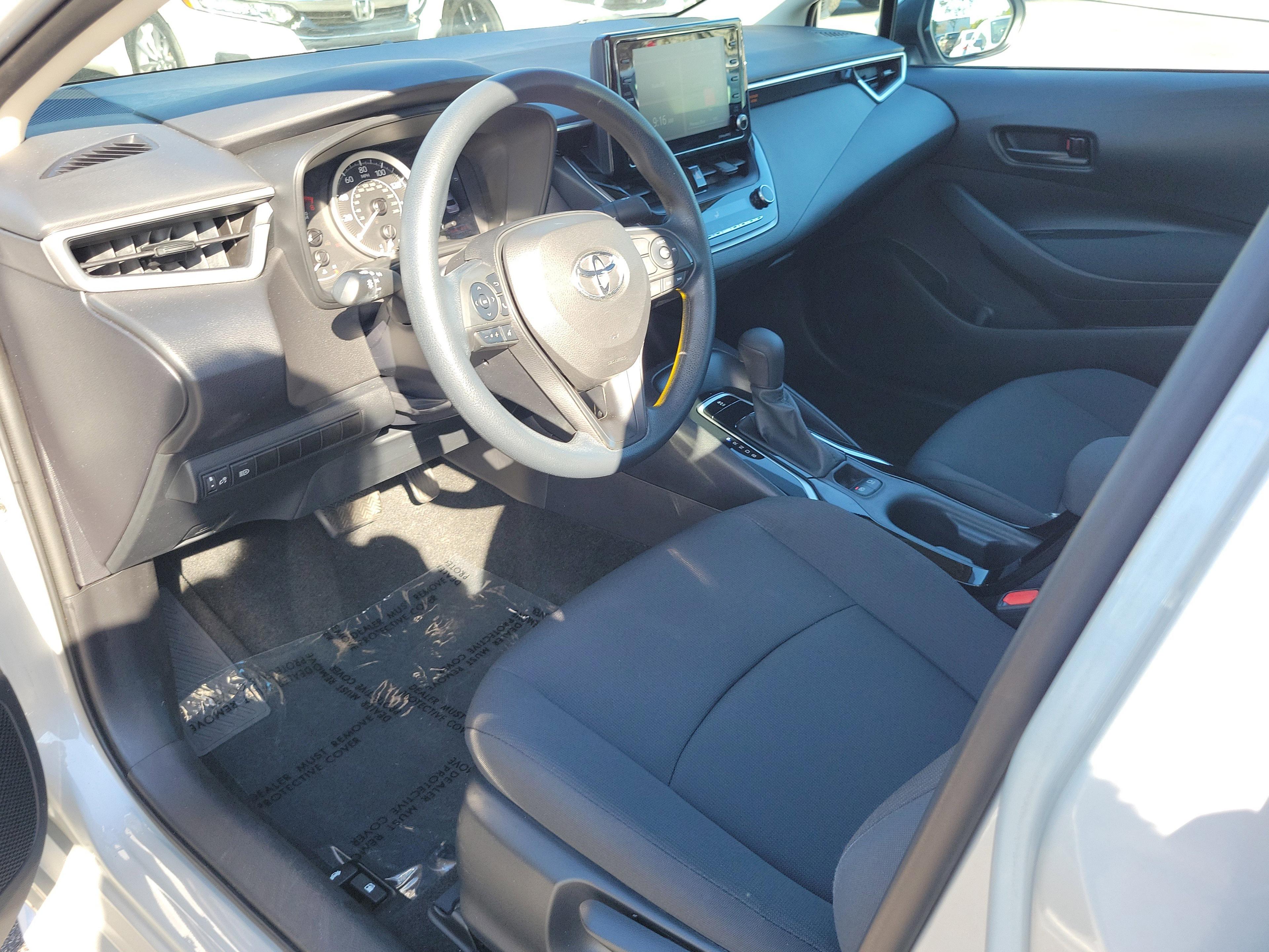 Toyota Corolla Le Fwd - Thumbnail 12