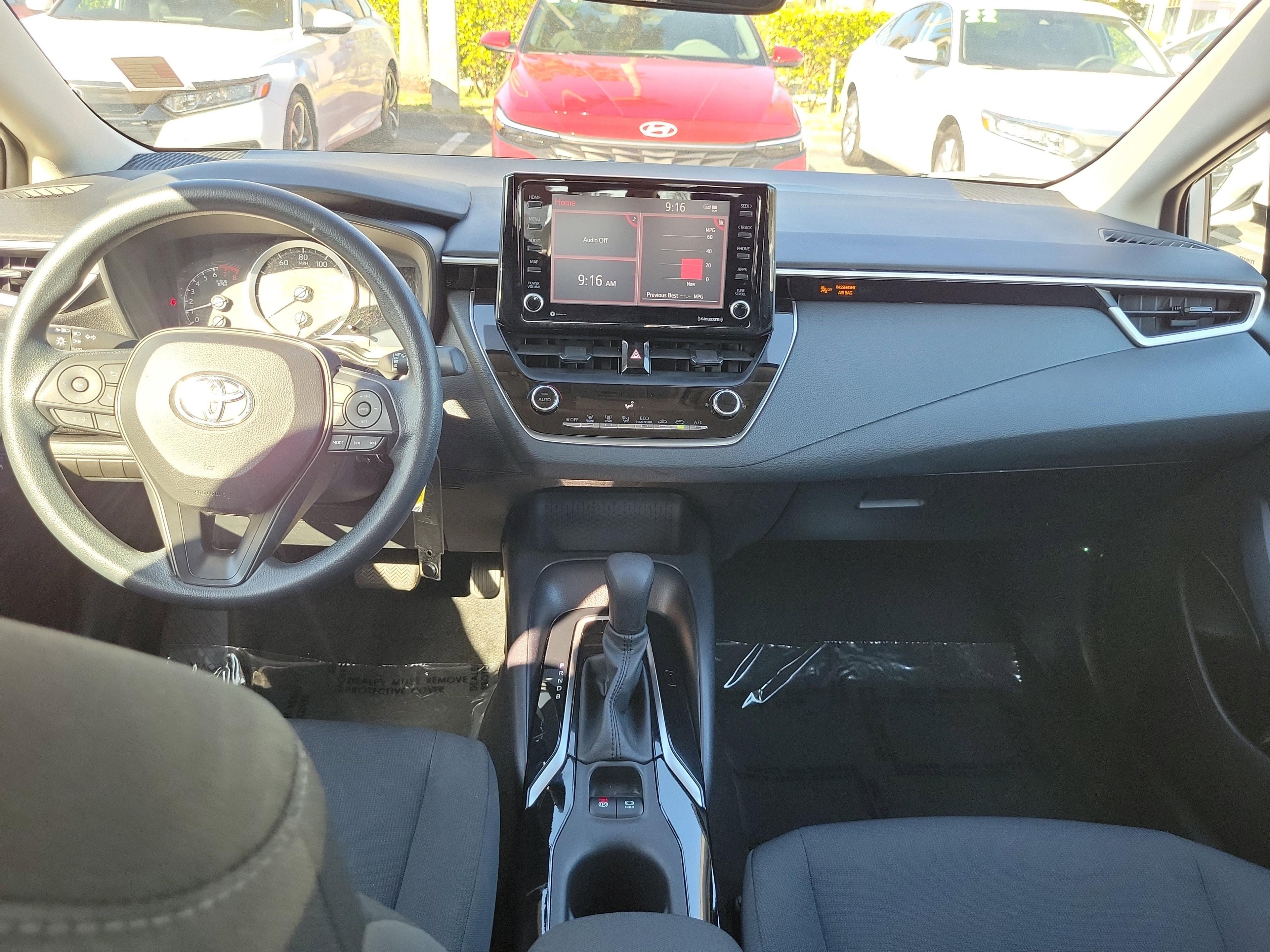 Toyota Corolla Le Fwd - Thumbnail 11