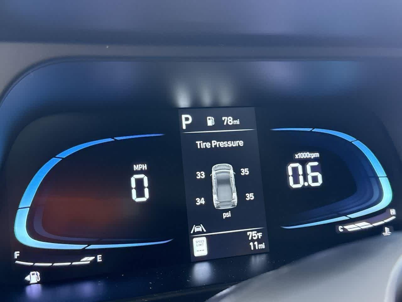 Hyundai Elantra Sel Sport Fwd 4Dr Car - Thumbnail 16