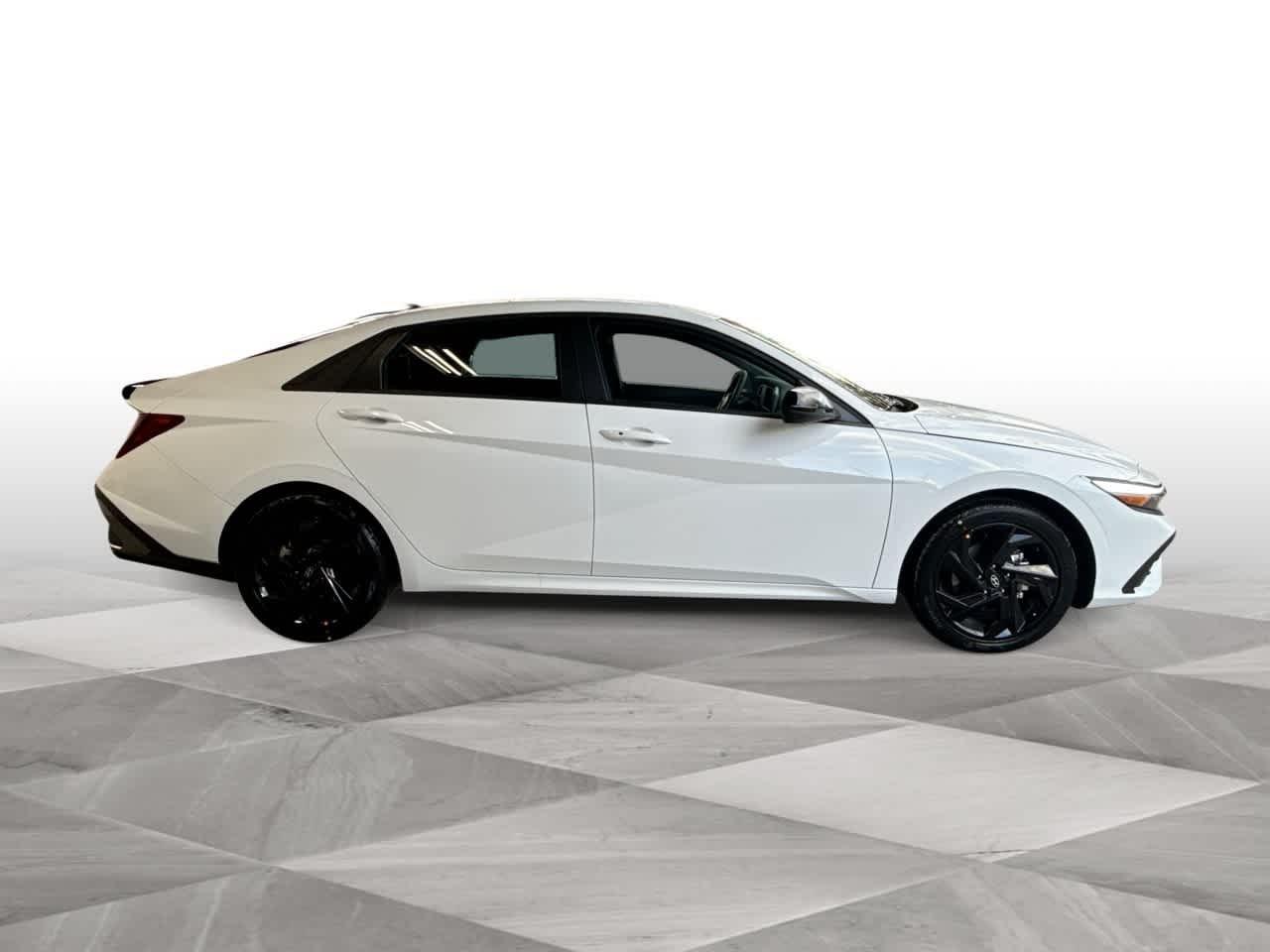 Hyundai Elantra Sel Sport Fwd 4Dr Car - Thumbnail 9