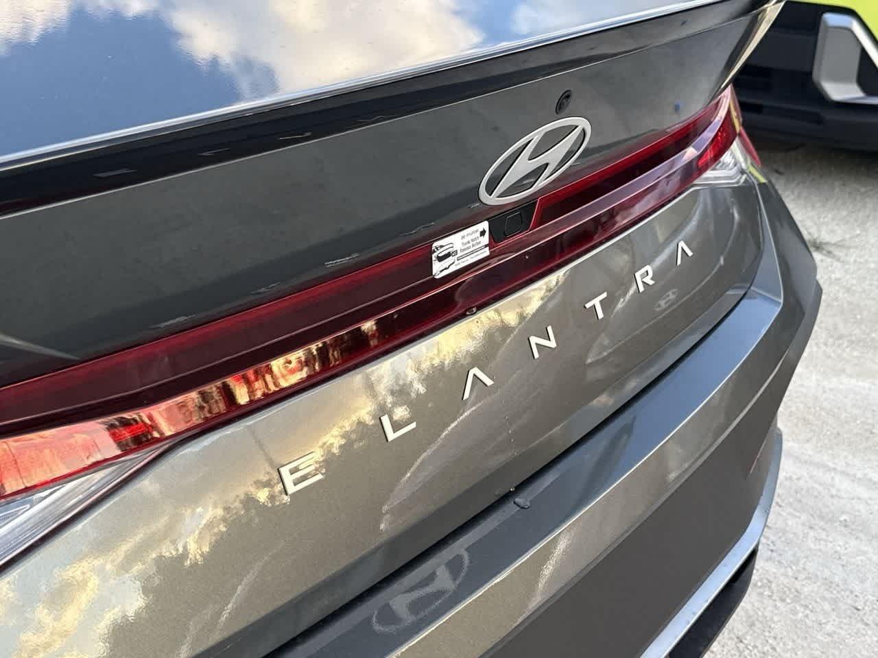 Hyundai Elantra Sel Sport Fwd 4Dr Car - Thumbnail 10