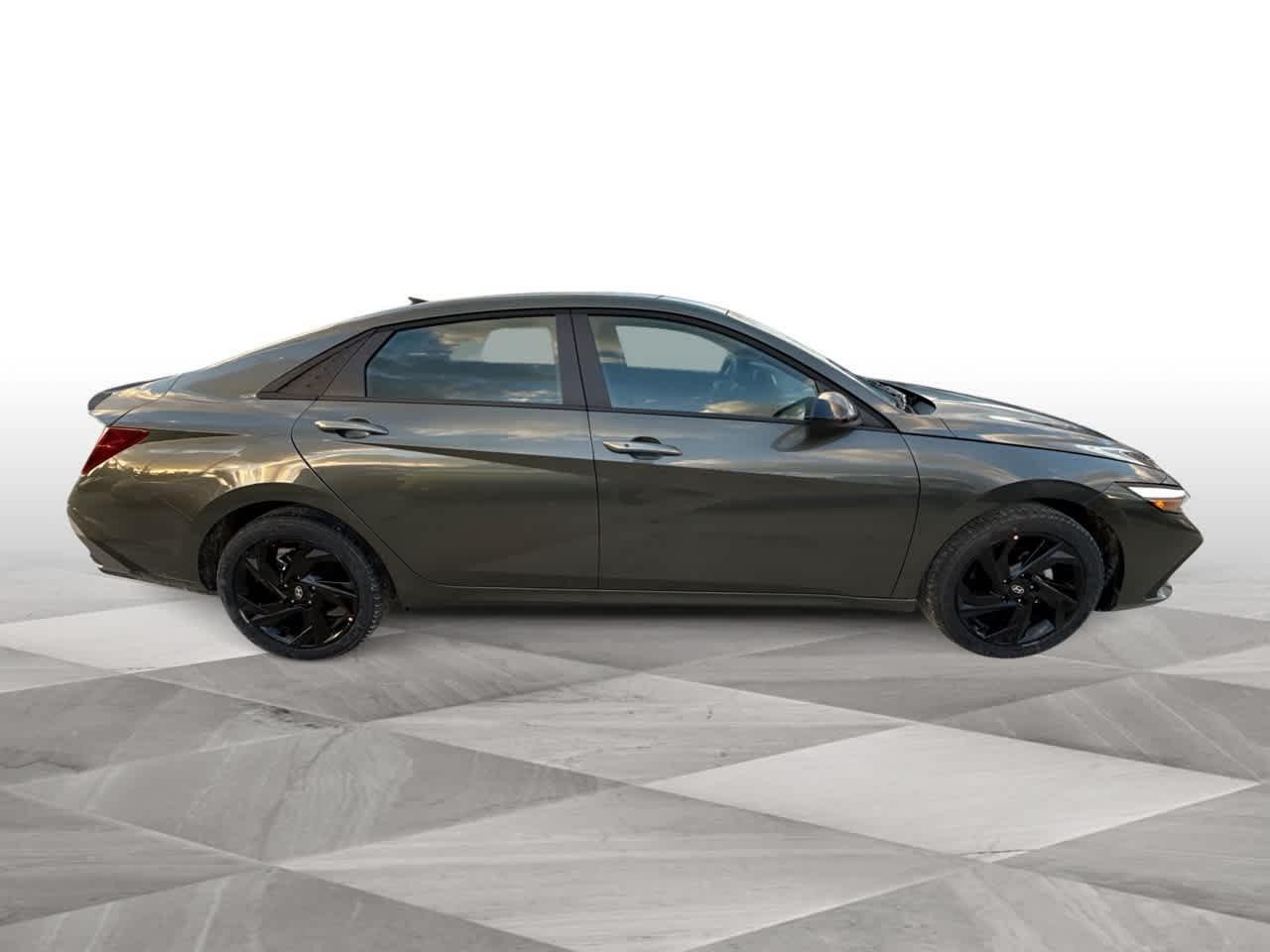 Hyundai Elantra Sel Sport Fwd 4Dr Car - Thumbnail 9