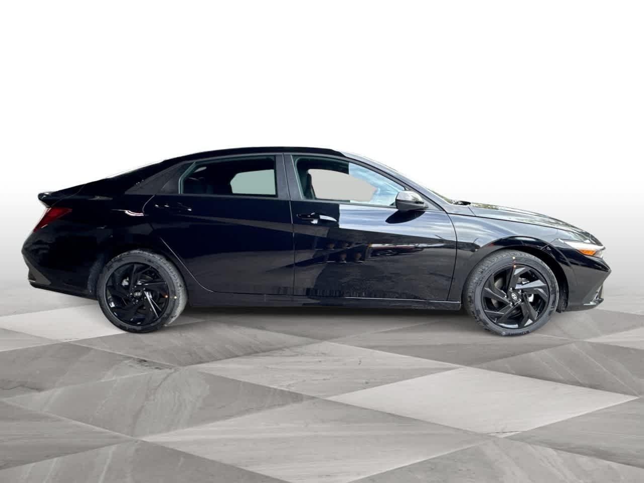 Hyundai Elantra Sel Sport Fwd 4Dr Car - Thumbnail 9