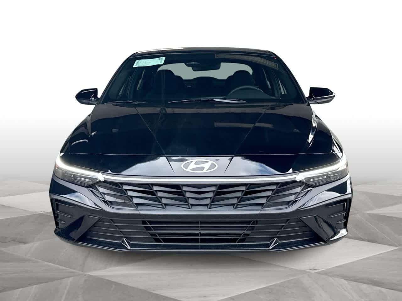 Hyundai Elantra Sel Sport Fwd 4Dr Car - Thumbnail 3