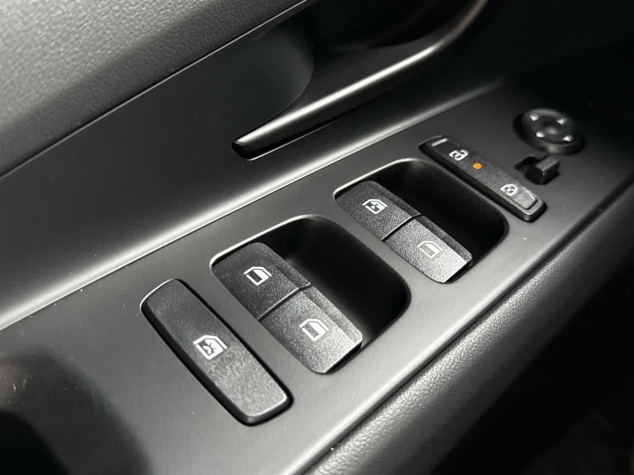 Hyundai Elantra Sel Sport Fwd 4Dr Car - Thumbnail 16