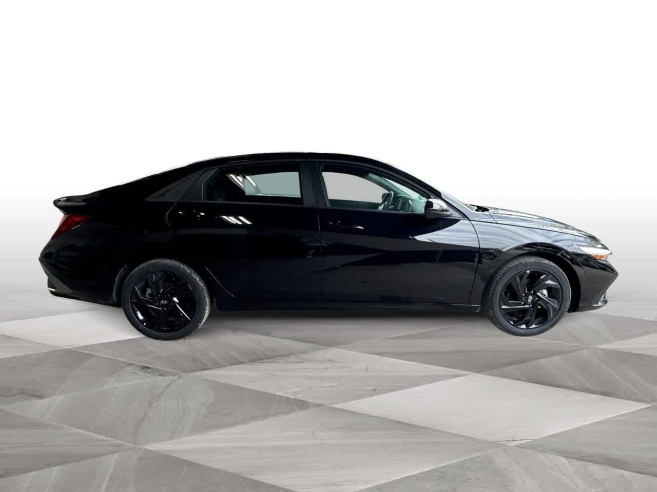 Hyundai Elantra Sel Sport Fwd 4Dr Car - Thumbnail 8