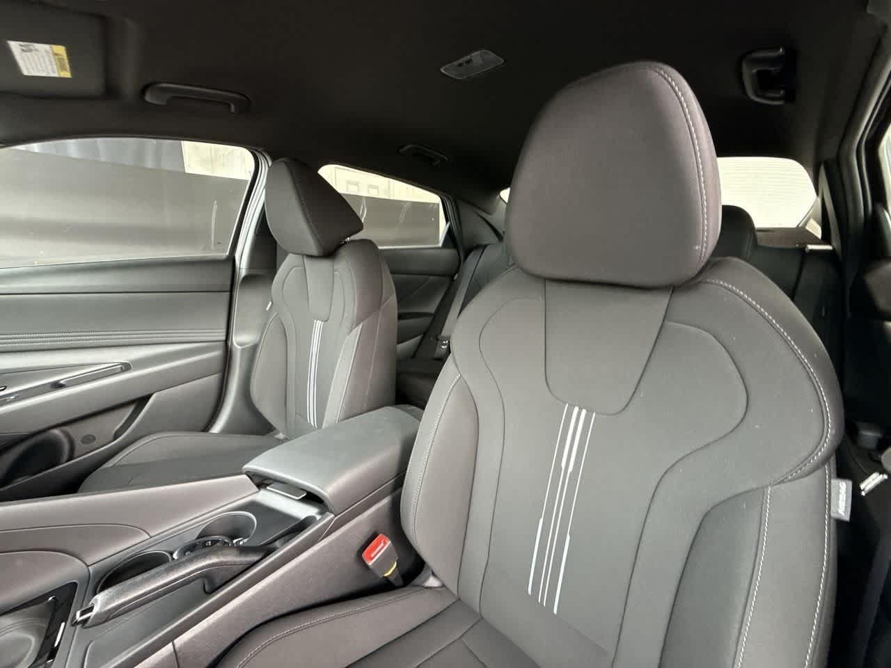 Hyundai Elantra Sel Sport Fwd 4Dr Car - Thumbnail 13