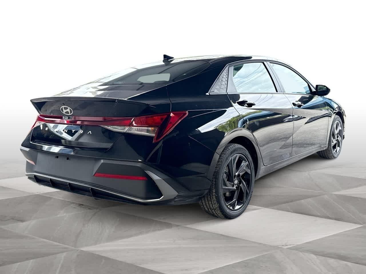 Hyundai Elantra Sel Sport Fwd 4Dr Car - Thumbnail 7