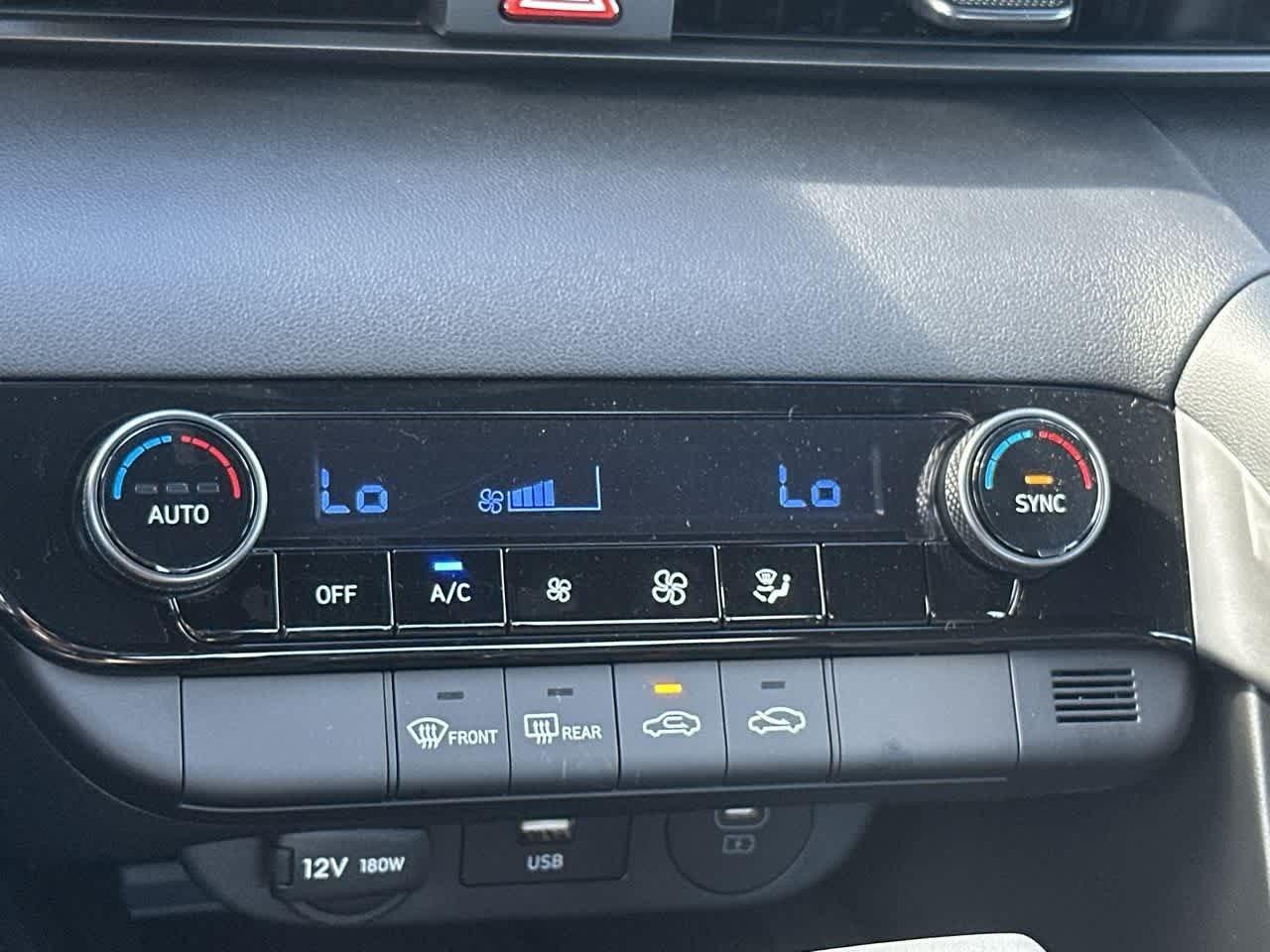 Hyundai Elantra Sel Sport Fwd 4Dr Car - Thumbnail 20